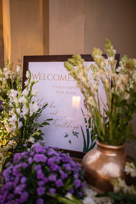 Purple flowers and thoughtful welcome details